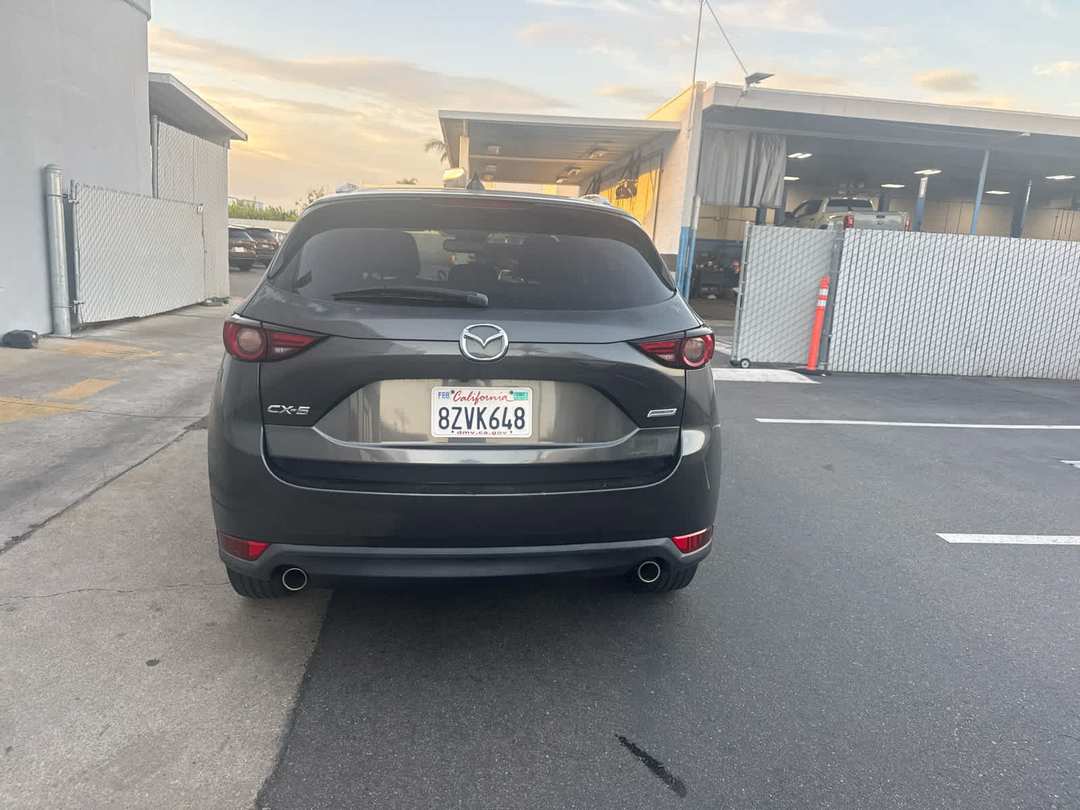 2019 MAZDA CX-5 Grand Touring - Image 3