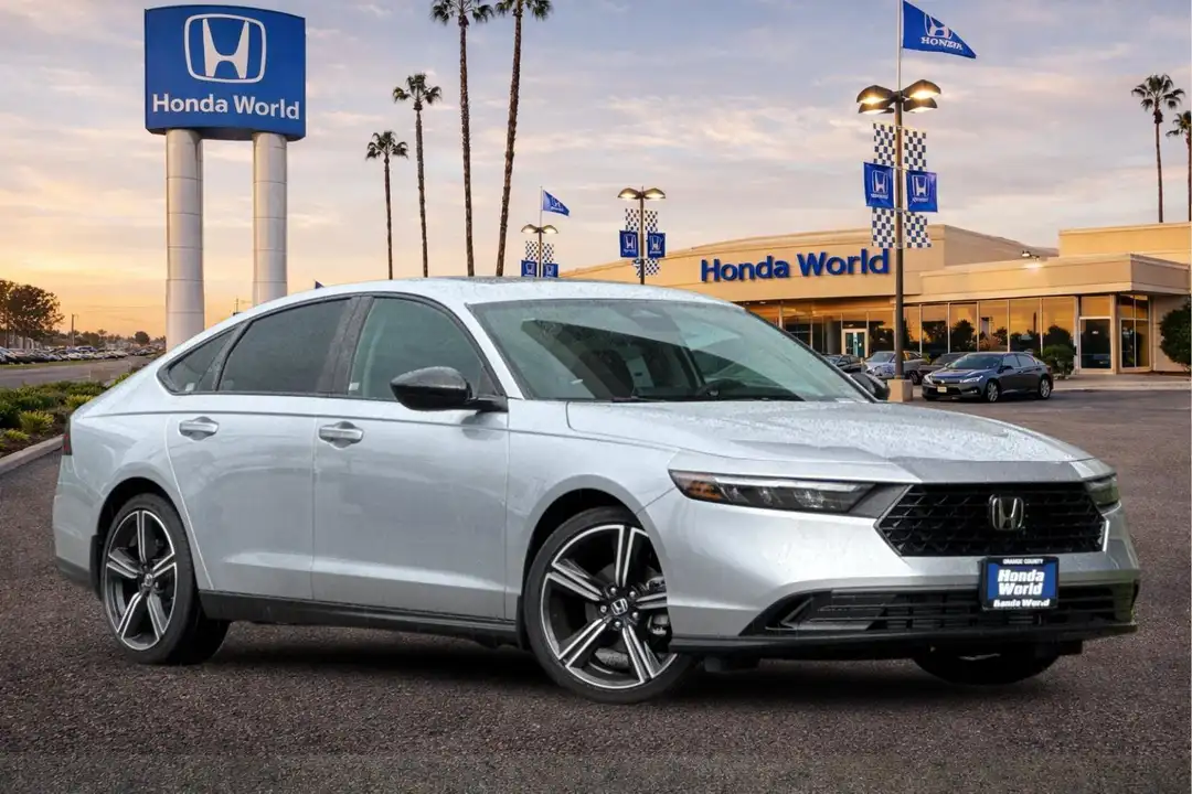 2026 Honda Accord SE - Image 2