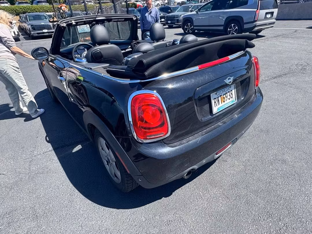 2019 MINI Cooper - Image 3
