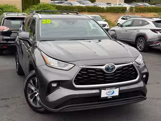 2020 Toyota Highlander Hybrid XLE