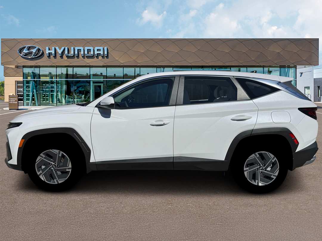 2026 Hyundai Tucson Hybrid Blue SE - Image 3