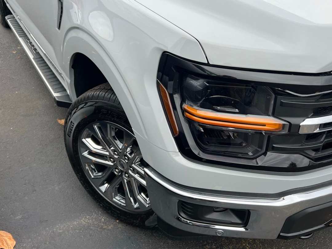 2026 Ford F-150 XLT - Image 2