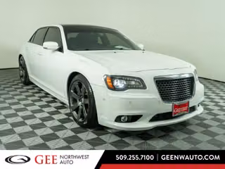 2014 Chrysler 300 SRT8