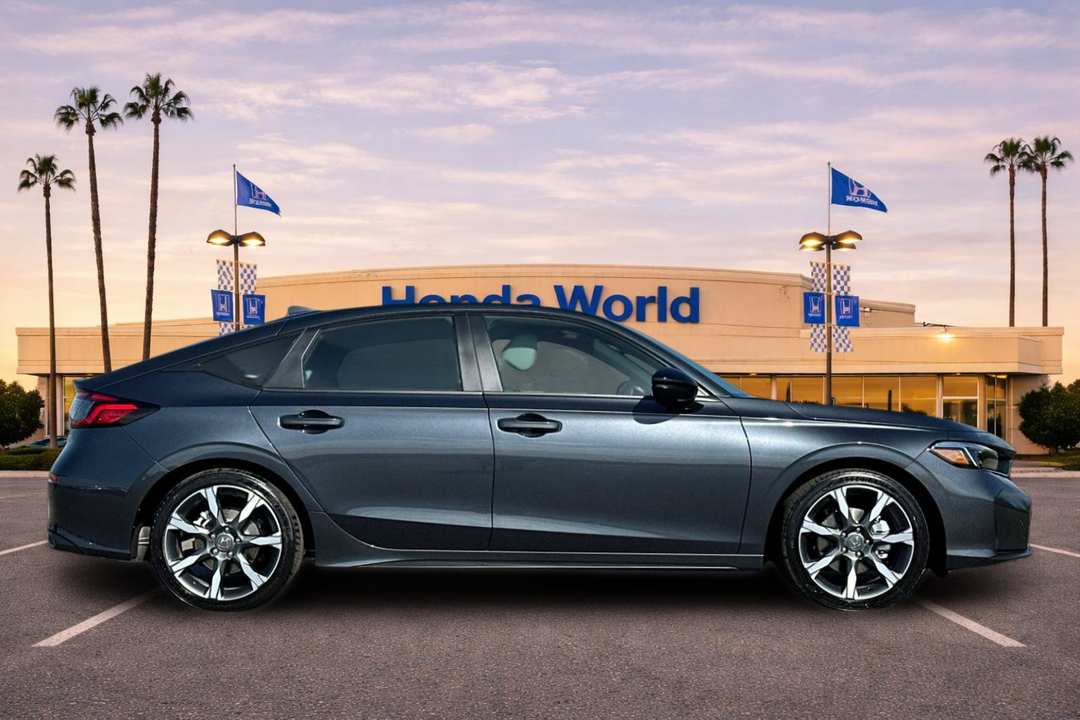 2026 Honda Civic Hybrid Sport Touring - Image 3