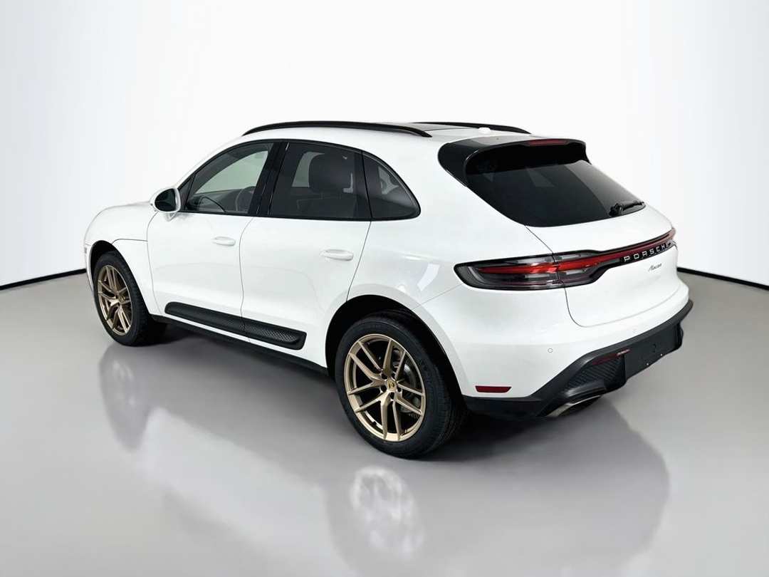 2023 Porsche Macan T - Image 3