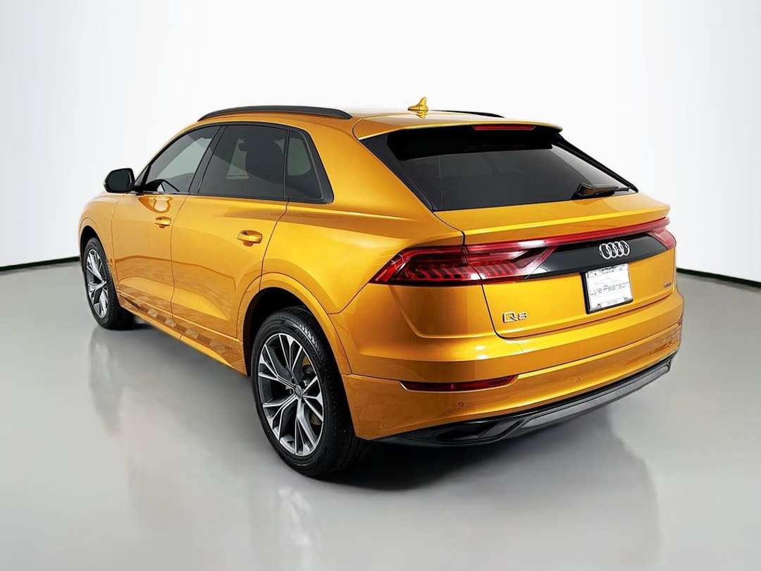 2020 Audi Q8 55 Premium - Image 3