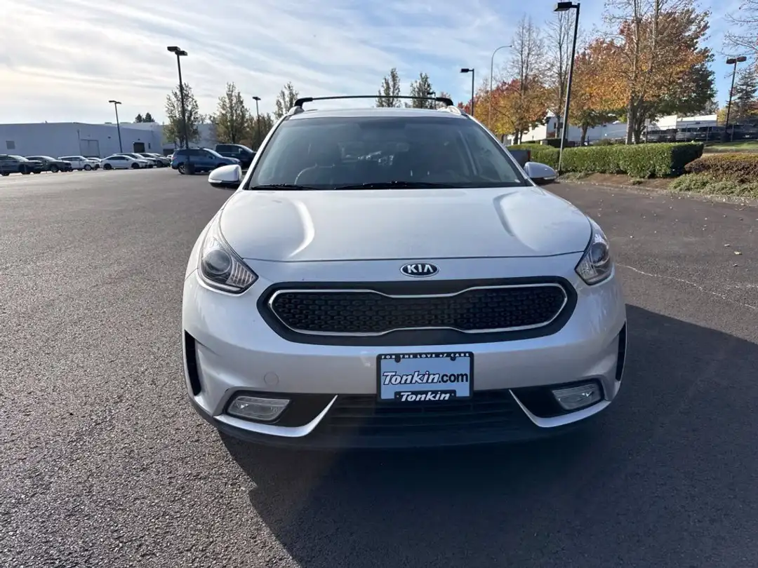 2019 Kia Niro EX - Image 2