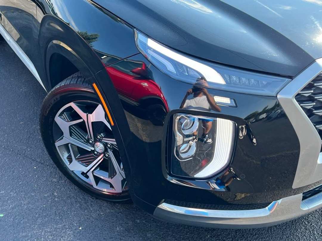 2022 Hyundai Palisade Calligraphy - Image 3