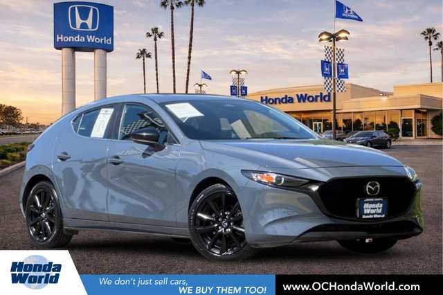 2025 MAZDA Mazda3 2.5 S Carbon Edition