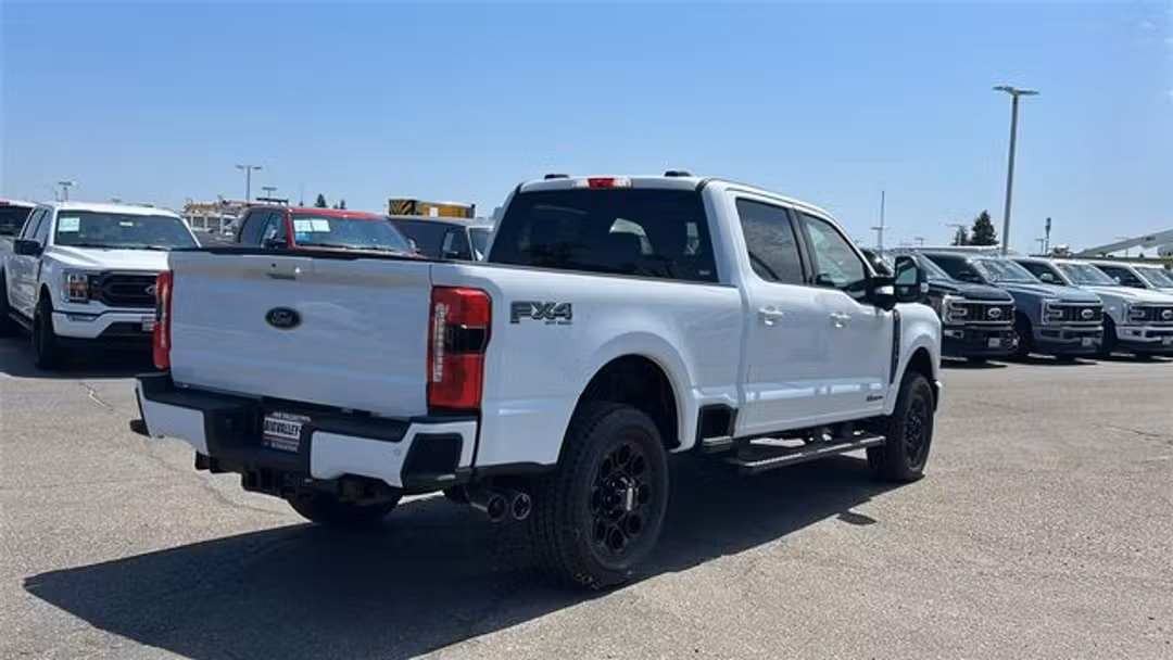 2026 Ford F-250Sd XLT - Image 3