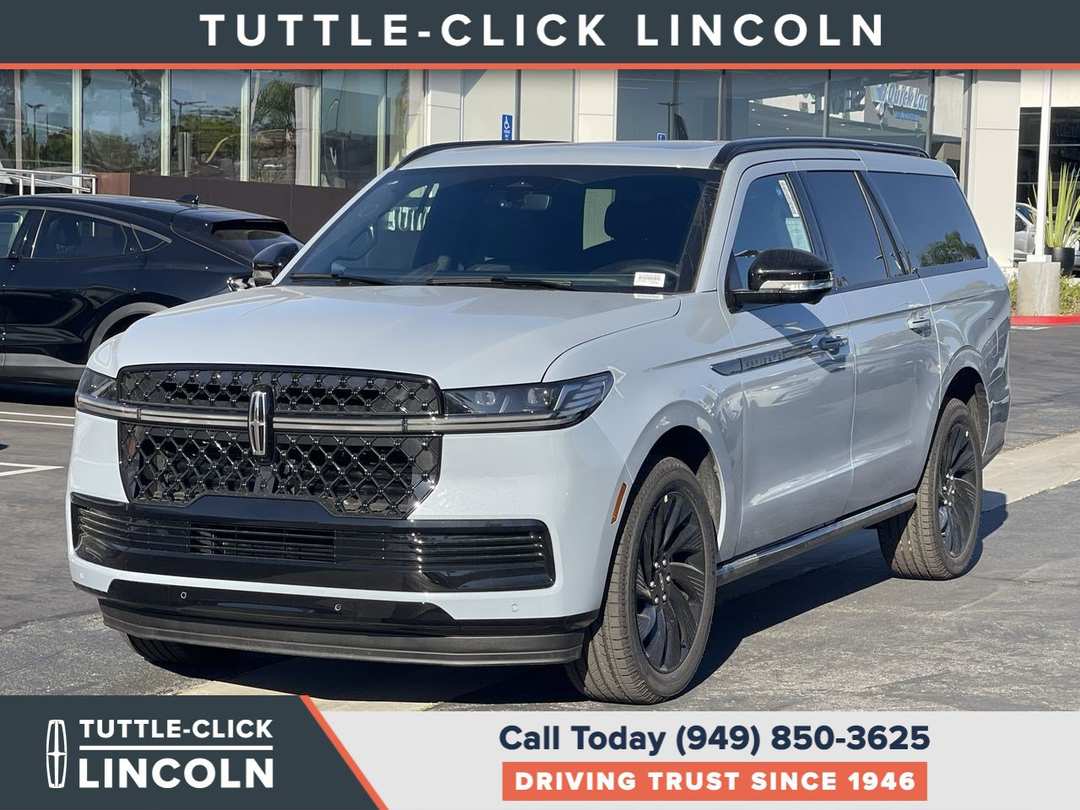 2026 Lincoln Navigator L Reserve - Image 3
