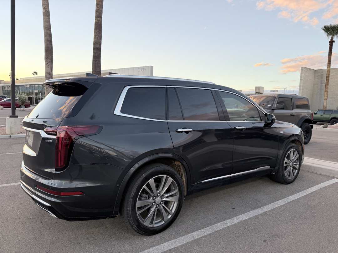 2021 Cadillac Xt6 Premium Luxury - Image 3