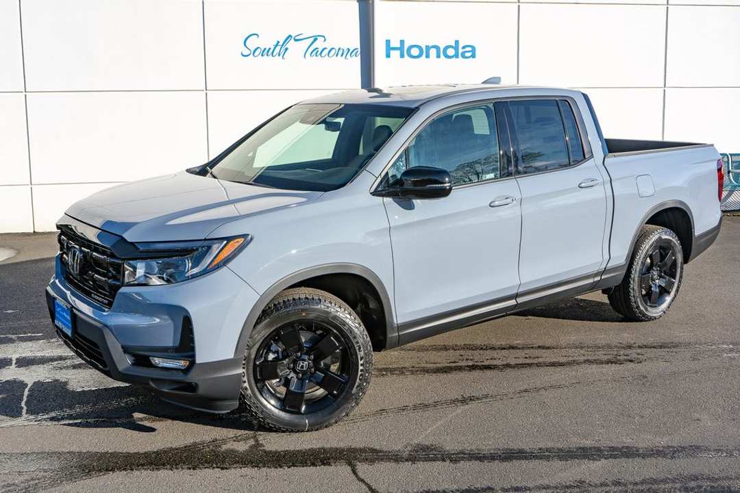 2026 Honda Ridgeline Black Edition w/Function+ Package - Image 2