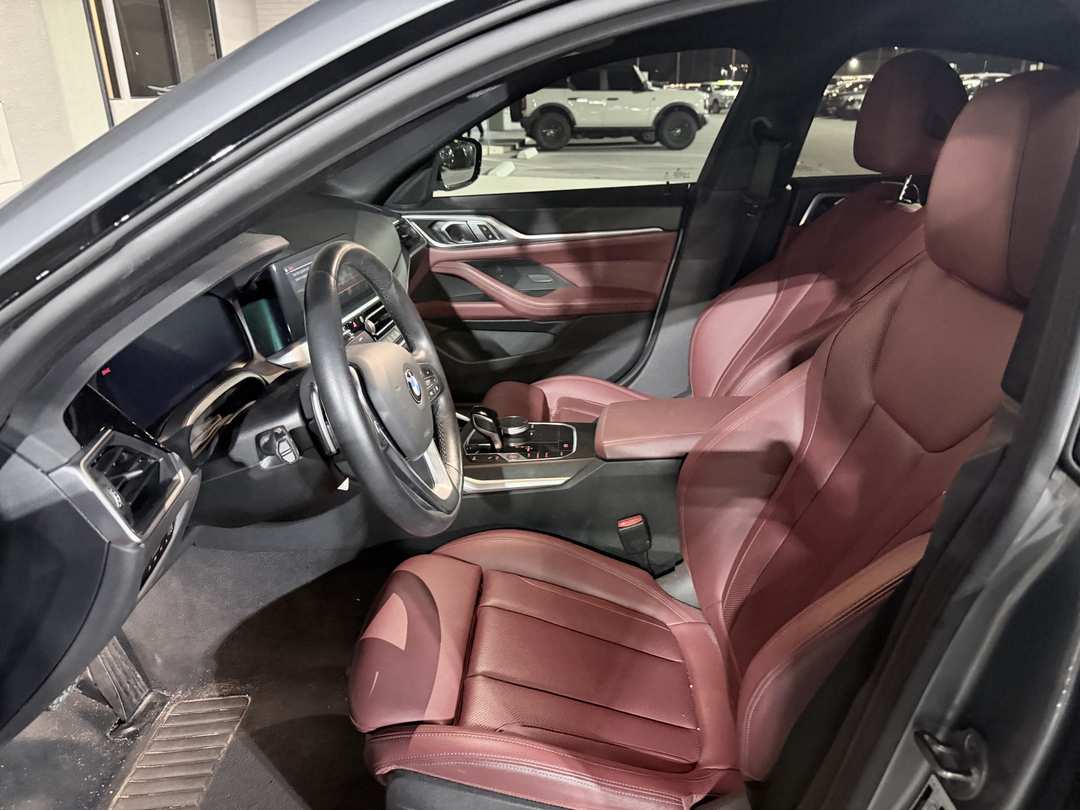 2023 BMW 4 Series 430i - Image 2