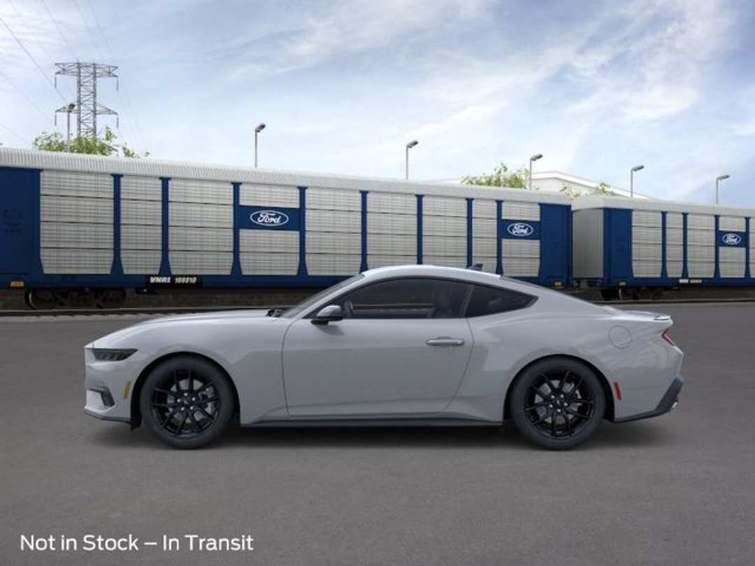 2026 Ford Mustang EcoBoost - Image 3