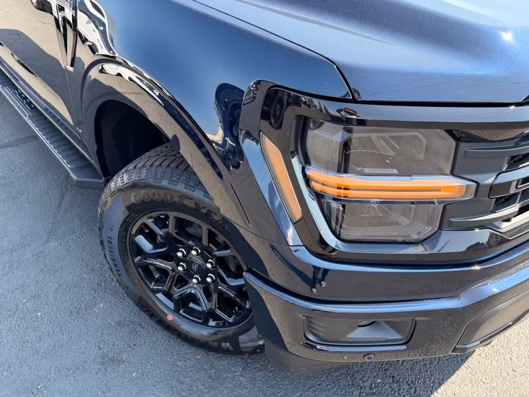 2026 Ford F-150 XLT - Image 2
