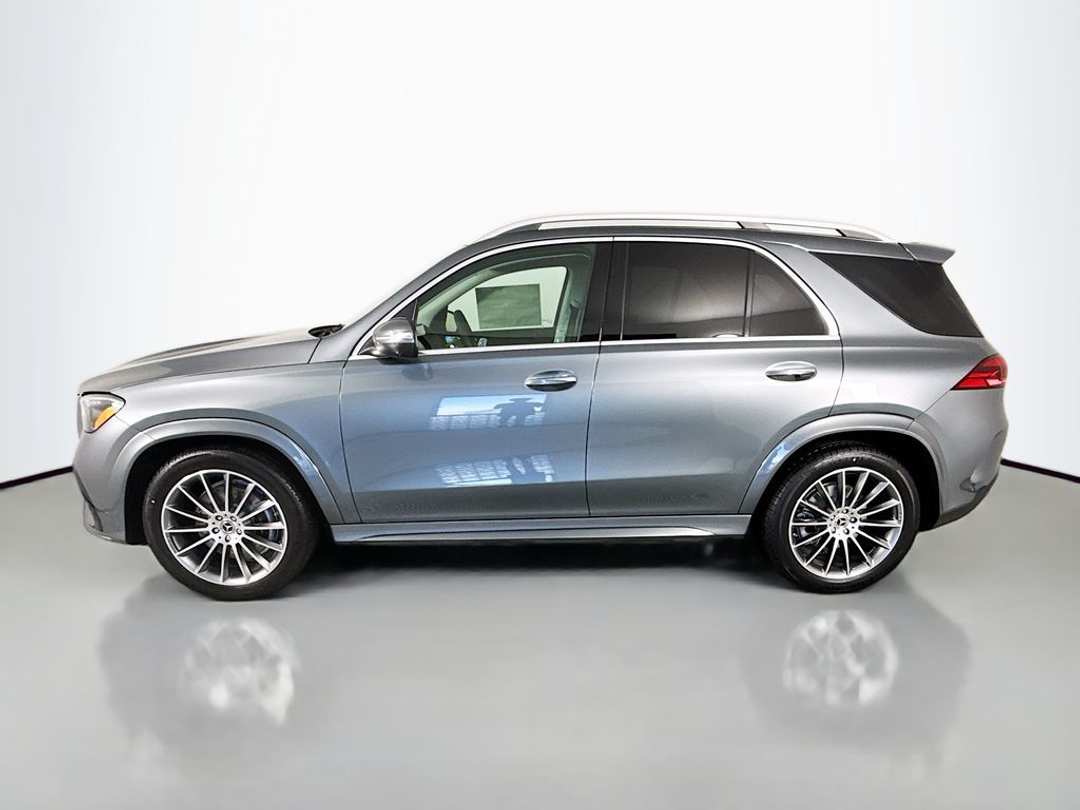 2026 Mercedes-Benz GLE GLE 450 - Image 2