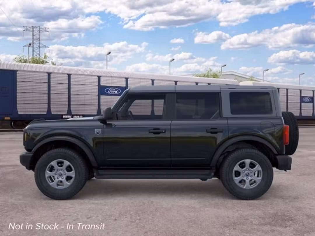 2026 Ford Bronco Big Bend - Image 3
