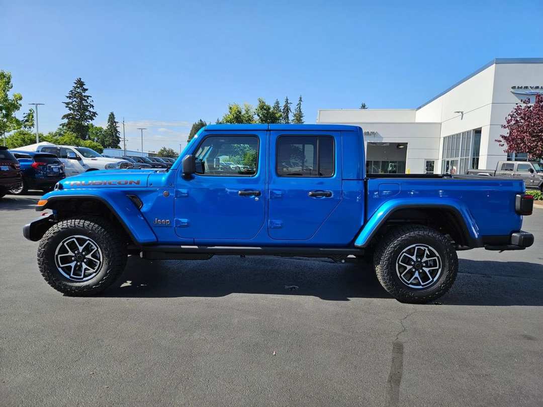 2026 Jeep Gladiator Rubicon - Image 3