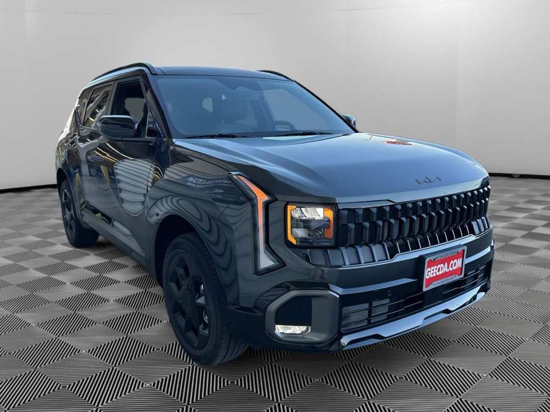 2027 Kia Seltos XLine S - Image 3