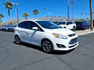 2017 Ford C-Max hybrid Titanium