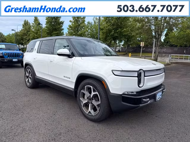 2024 Rivian R1S Adventure