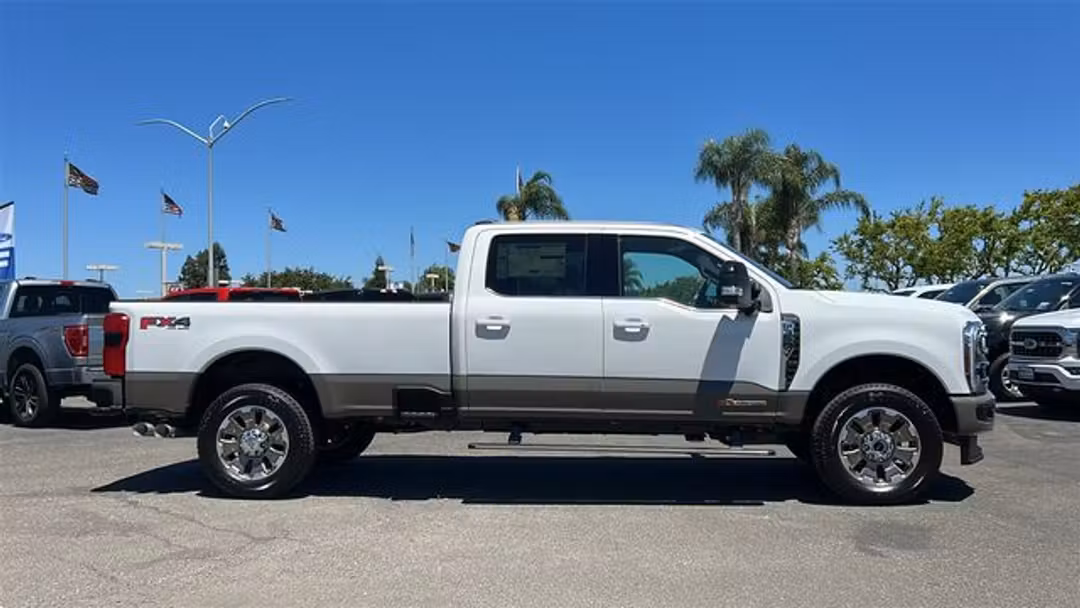 2026 Ford F-350Sd King Ranch - Image 2