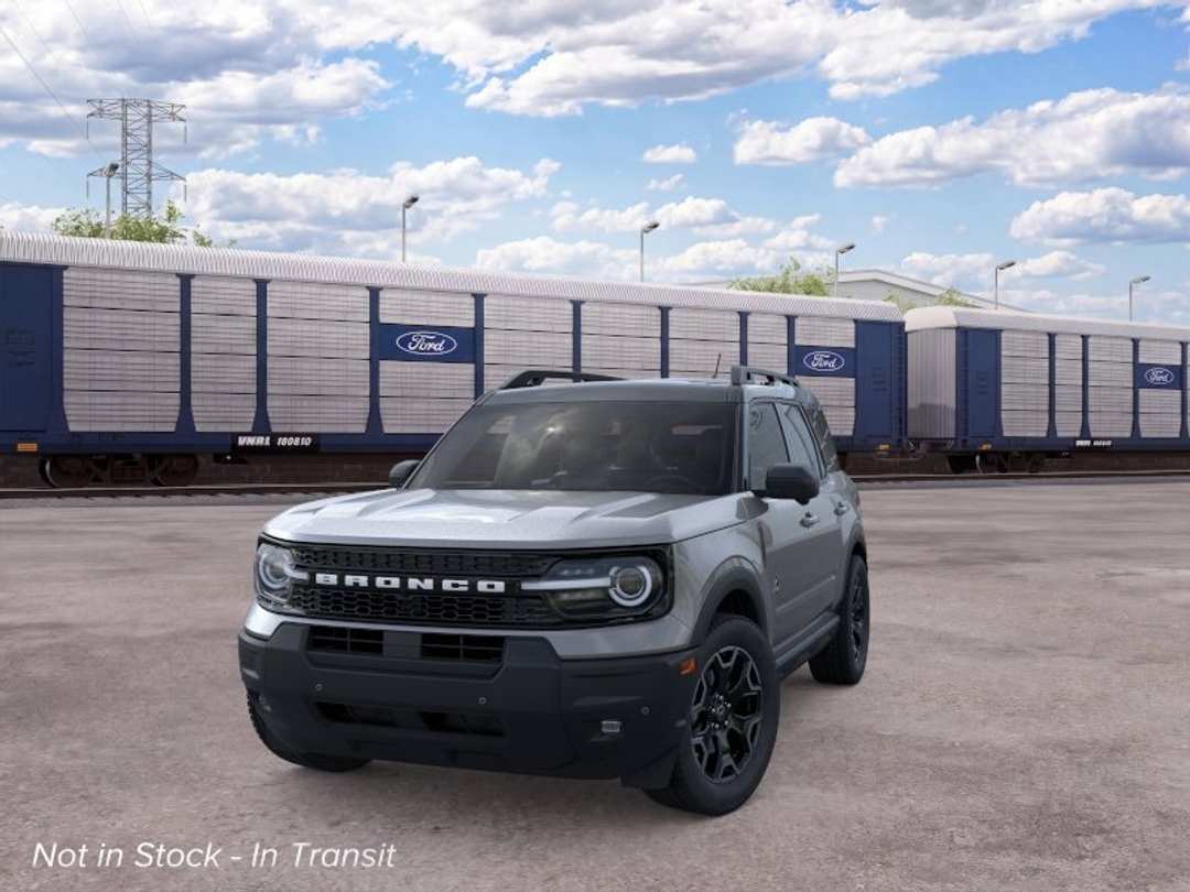 2026 Ford Bronco Sport Outer Banks - Image 2