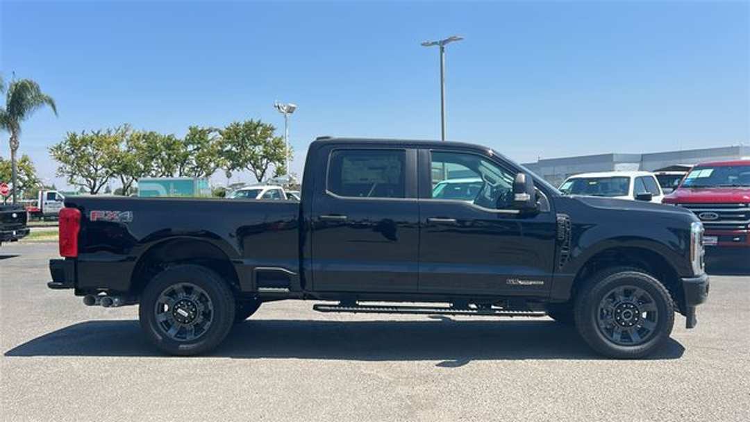 2026 Ford F-250Sd XL - Image 2