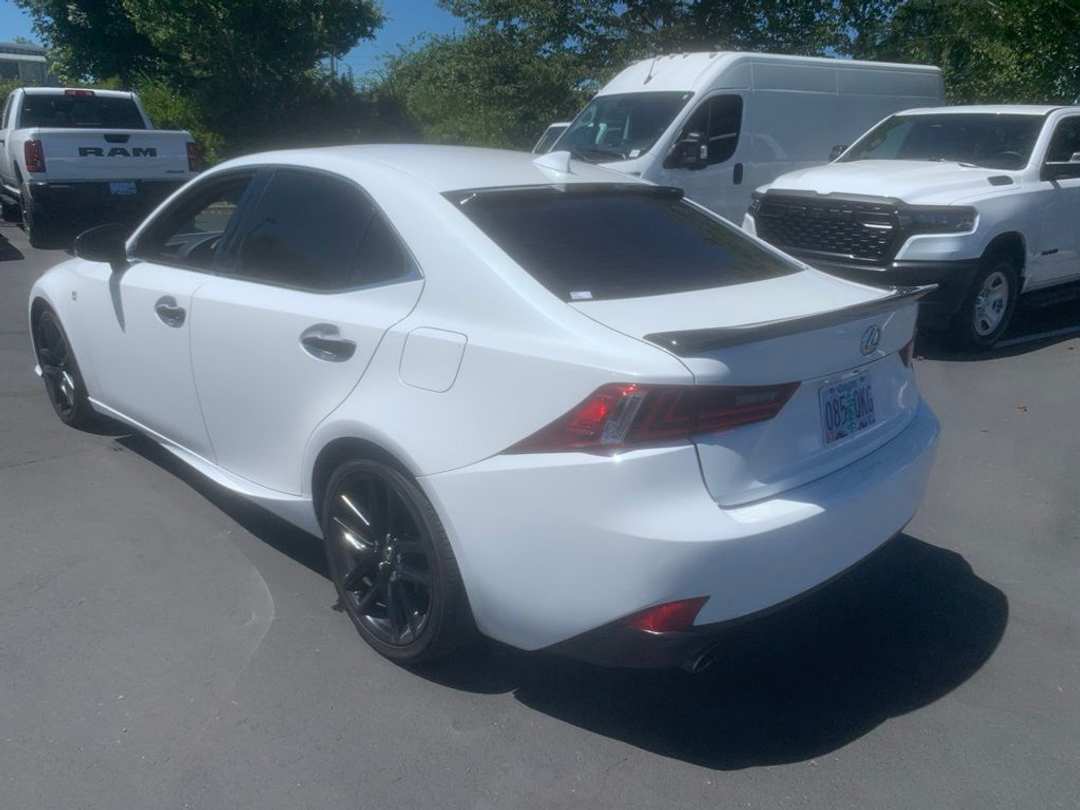 2015 Lexus Is 250 Crafted Line - Image 2