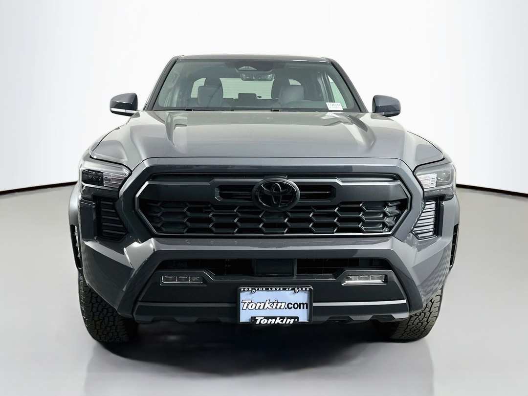 2026 Toyota Tacoma TRD OffRoad - Image 2