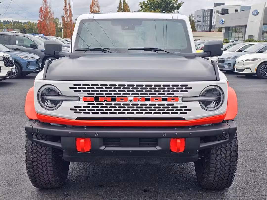 2025 Ford Bronco Stroppe Edition - Image 2