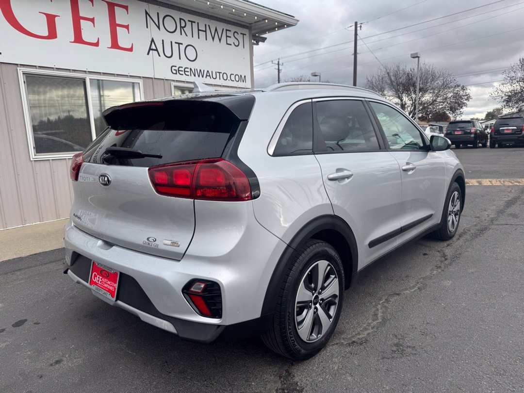 2020 Kia Niro LX - Image 3