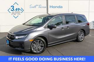 2026 Honda Odyssey Touring w/ Package