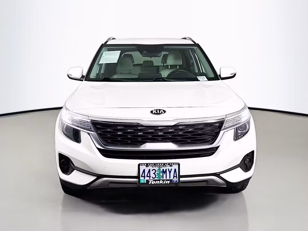 2021 Kia Seltos EX - Image 2