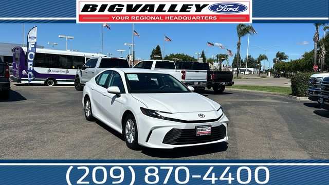 2025 Toyota Camry LE