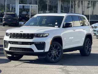 2026 Jeep Grand Cherokee 85th Anniversary Edition