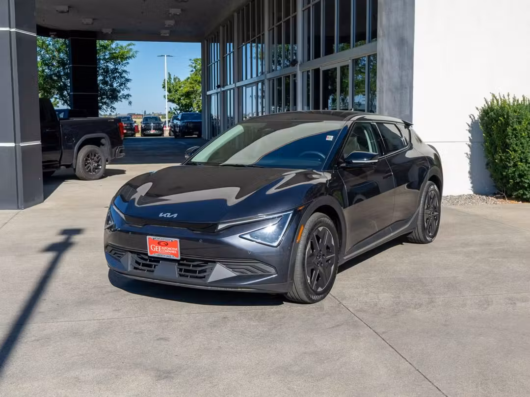 2026 Kia Ev6 Light - Image 3