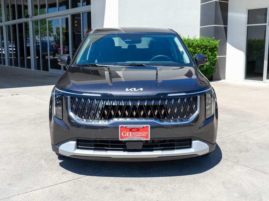 2026 Kia Carnival LXS - Image 2