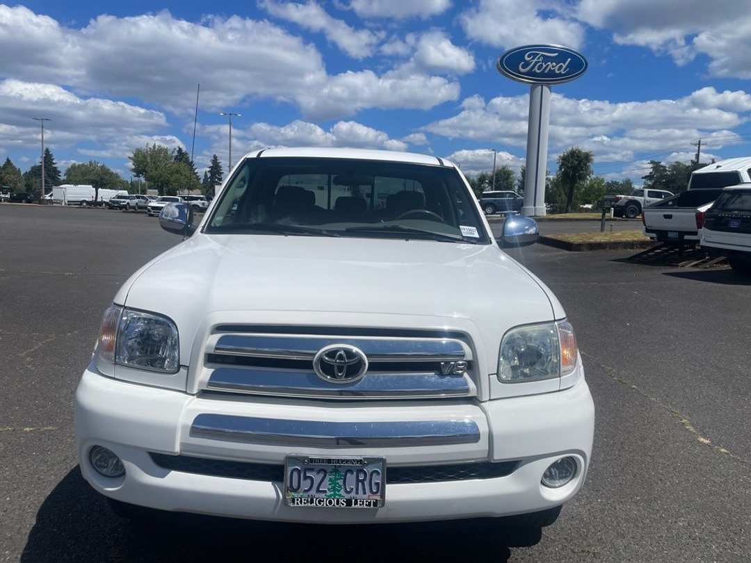2006 Toyota Tundra SR5 - Image 2
