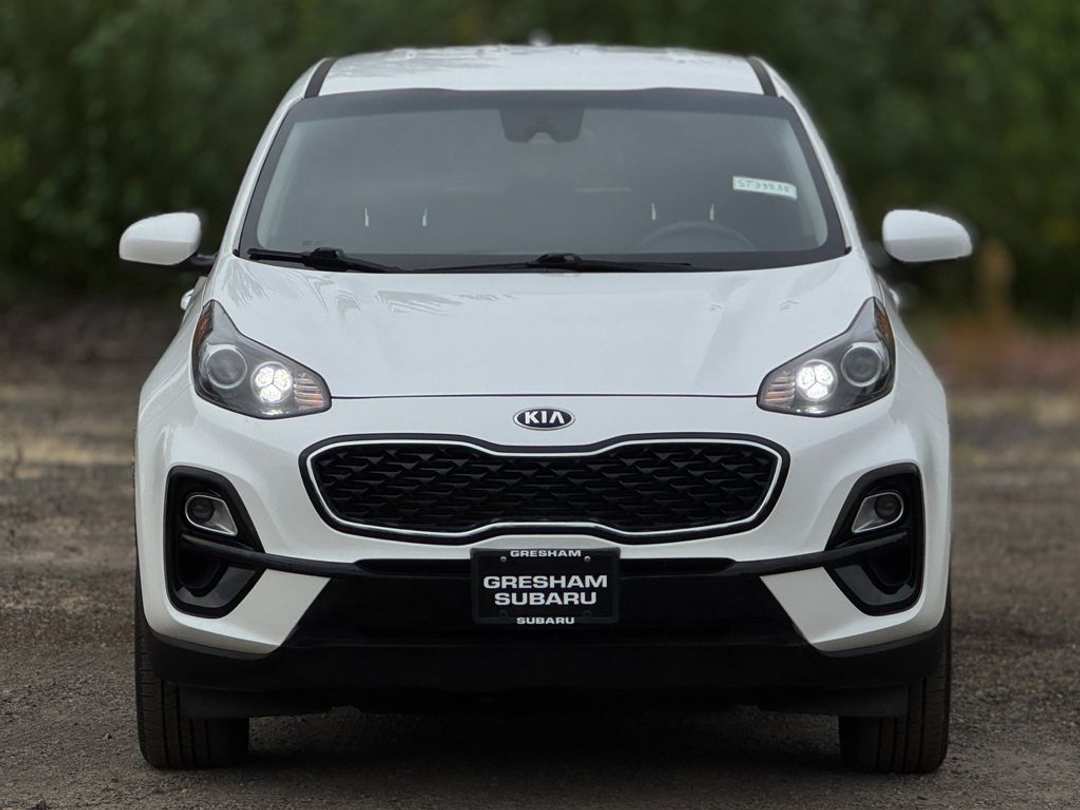 2022 Kia Sportage LX - Image 2