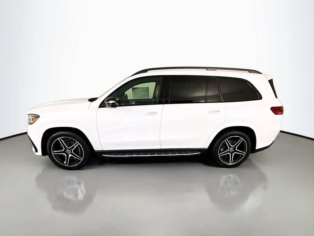 2026 Mercedes-Benz GLS GLS 450 - Image 2