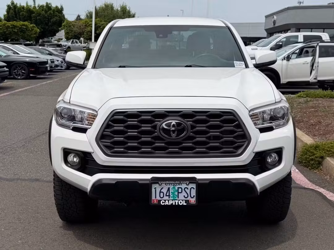 2021 Toyota Tacoma TRD OffRoad - Image 3