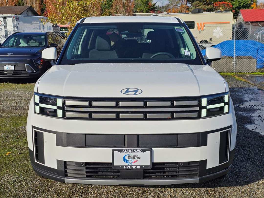 2026 Hyundai Santa Fe Hybrid SE - Image 2