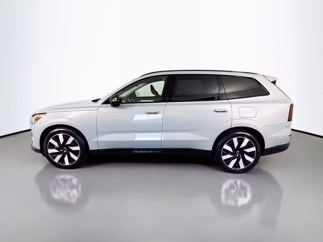 2026 Volvo Ex90 Twin Motor Performance Ultra - Image 2