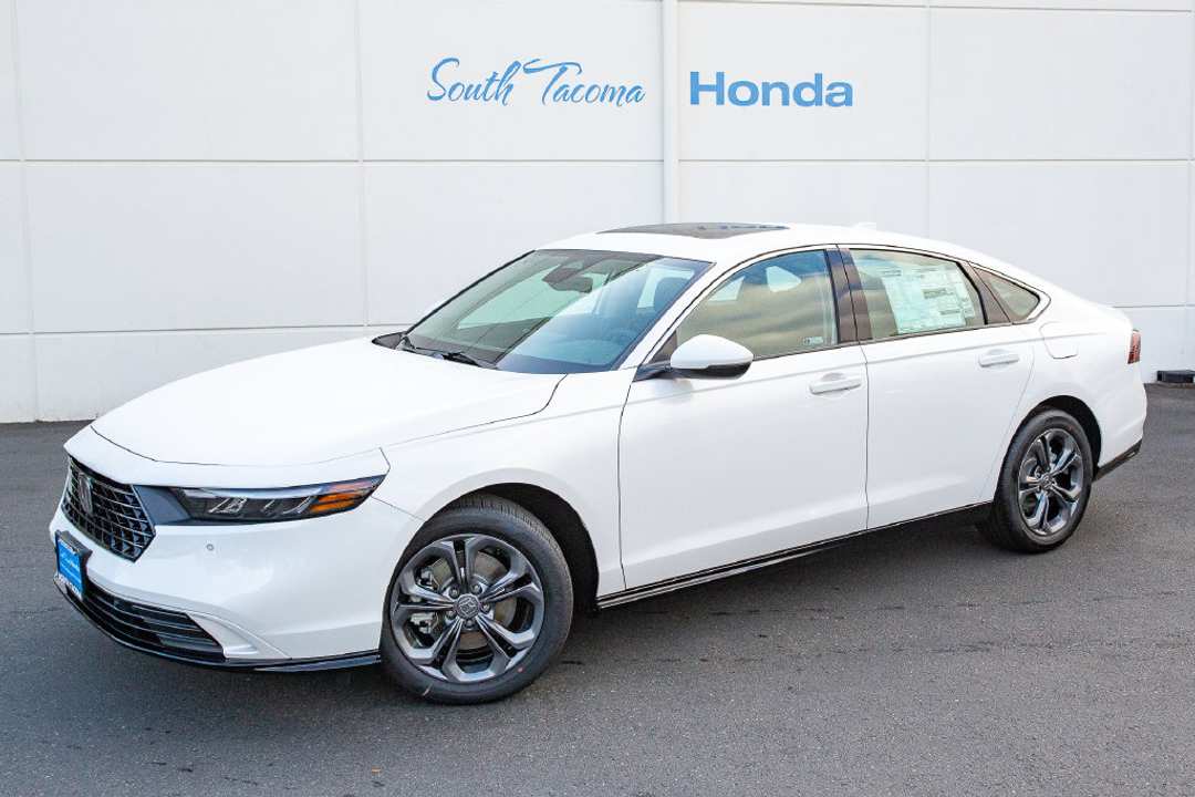 2026 Honda Accord Hybrid EXL - Image 2