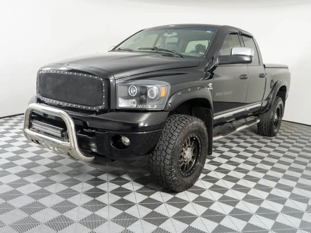 2006 Dodge Ram 2500 Laramie - Image 3