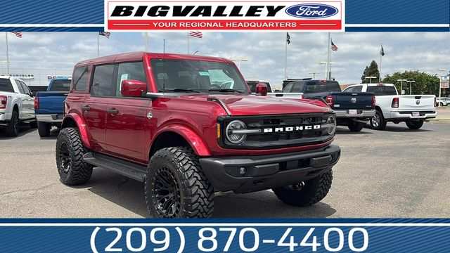 2026 Ford Bronco Outer Banks