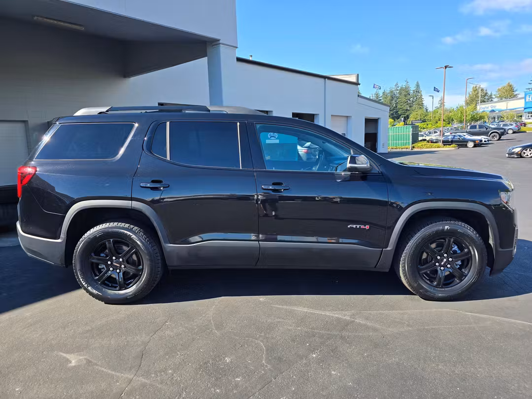 2022 GMC Acadia AT4 - Image 3