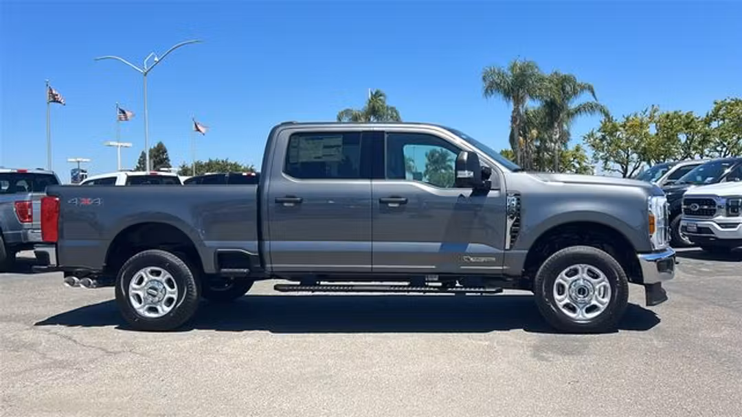 2026 Ford F-250Sd XLT - Image 2